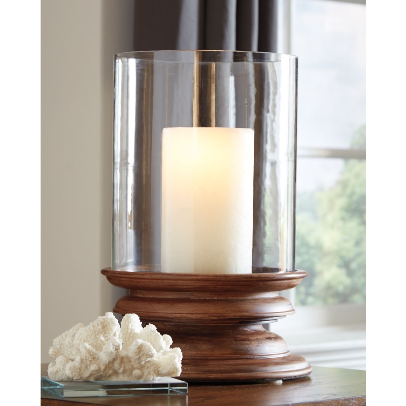 Dougal Candle Holder