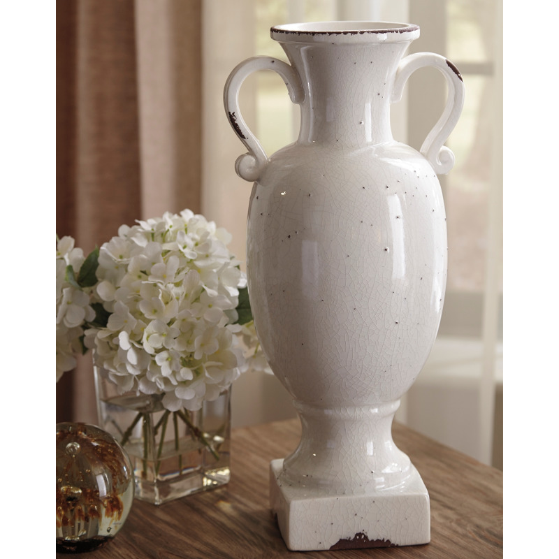 Dierdra Urn