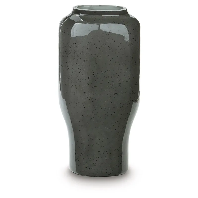 Kierlain Vase