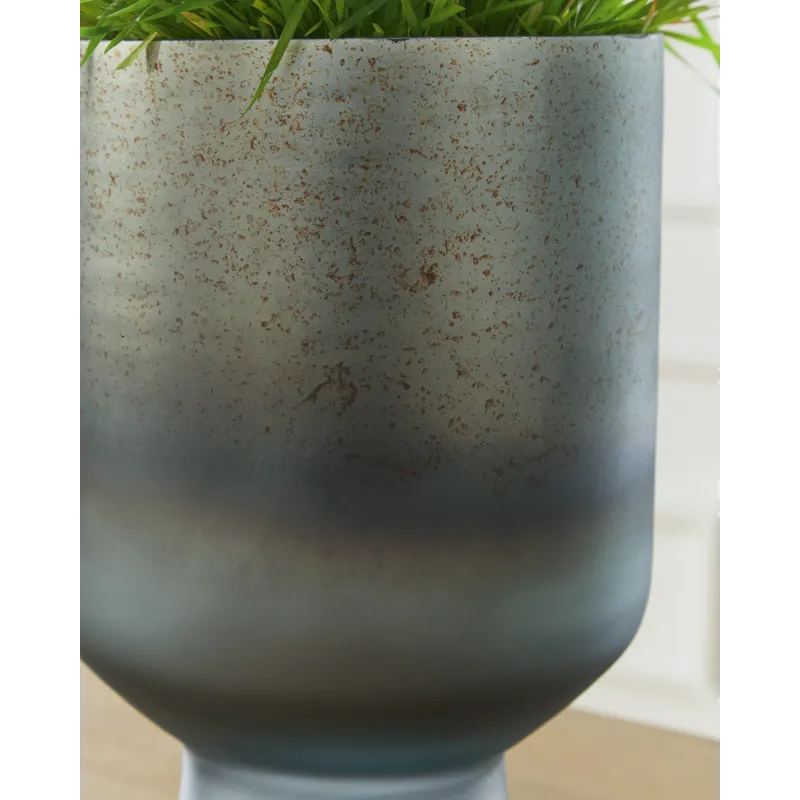 Pennmore Vase