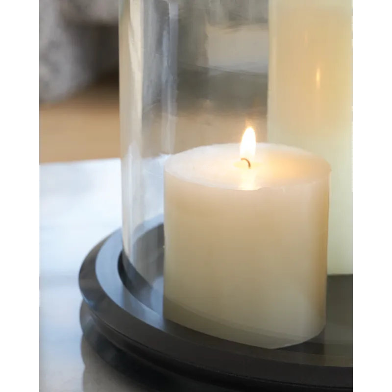 Saskia Candle Holder