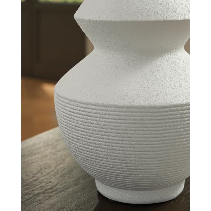 Naveen Vase