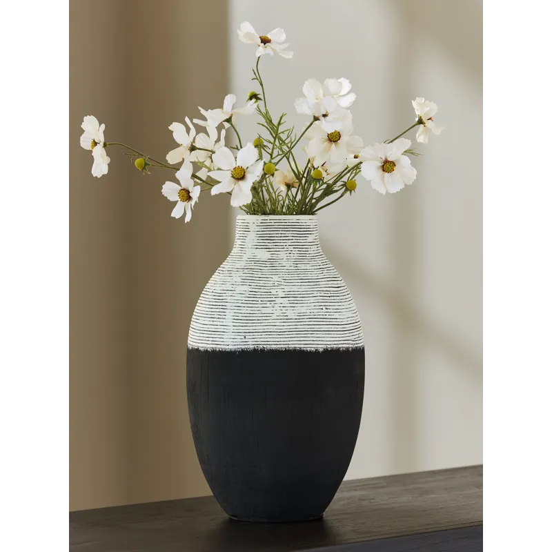 Girtha Vase