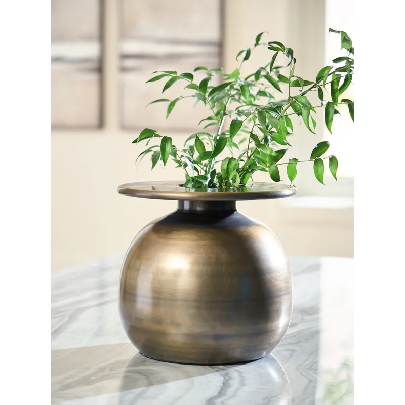 Fedorleigh Vase