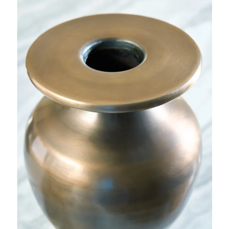 Fedorleigh Vase