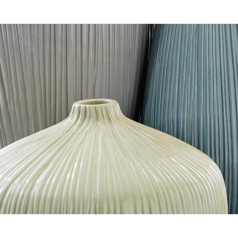 Eiderman Vase (Set of 3)