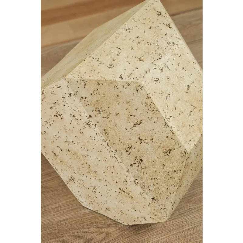 Bryons Sculpture