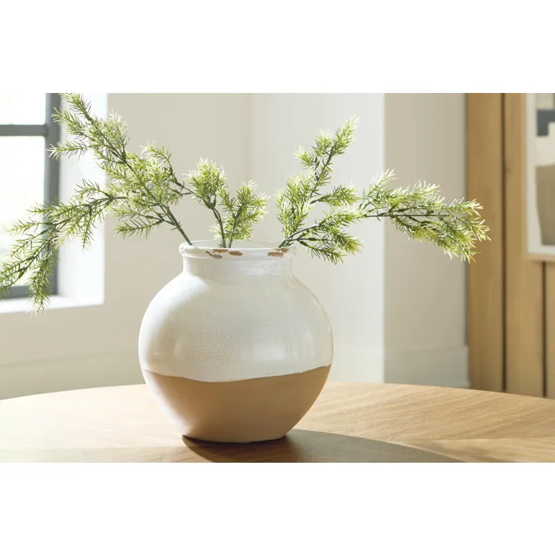 Vercott Vase