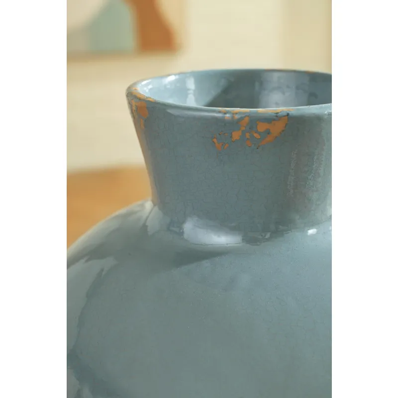 Giliburgh Vase