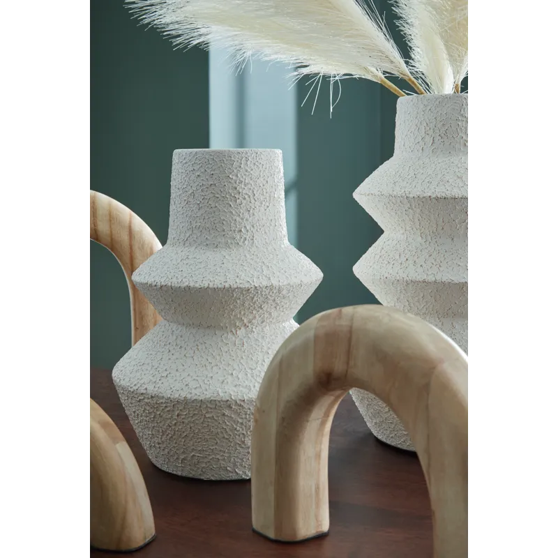 Maddwarth Accessory Set (Set of 5)