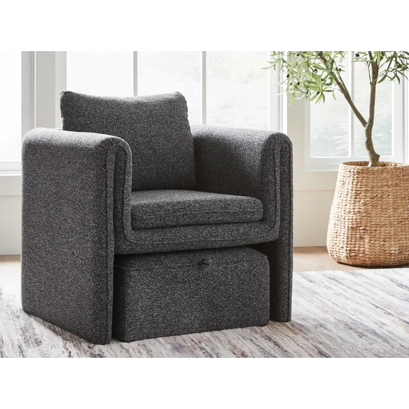 Vreni Accent Chair