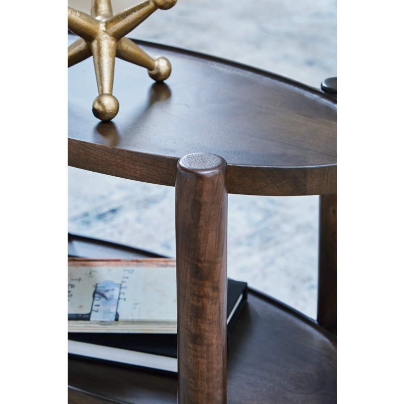 Wiattbury Accent Table