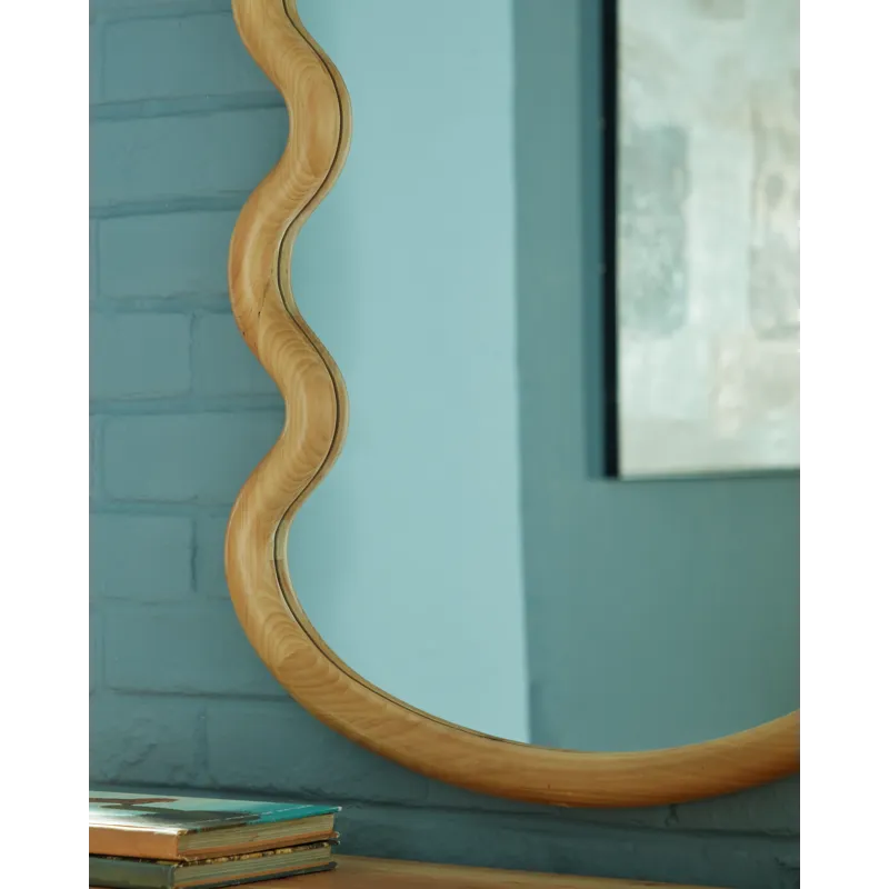 Serendis Accent Mirror