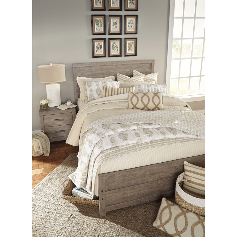 Culverbach Queen Panel Headboard B07057 by Signature Design by Ashley