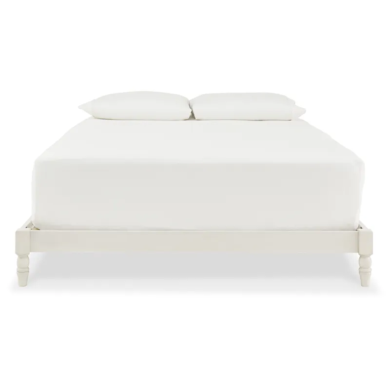 Tannally Queen Platform Bed