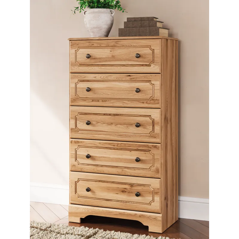 Aleaport Chest of Drawers