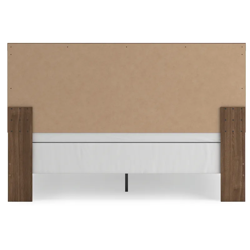 Broachmyn King Panel Bed