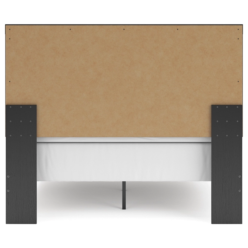 Broachmyn Queen Panel Bed