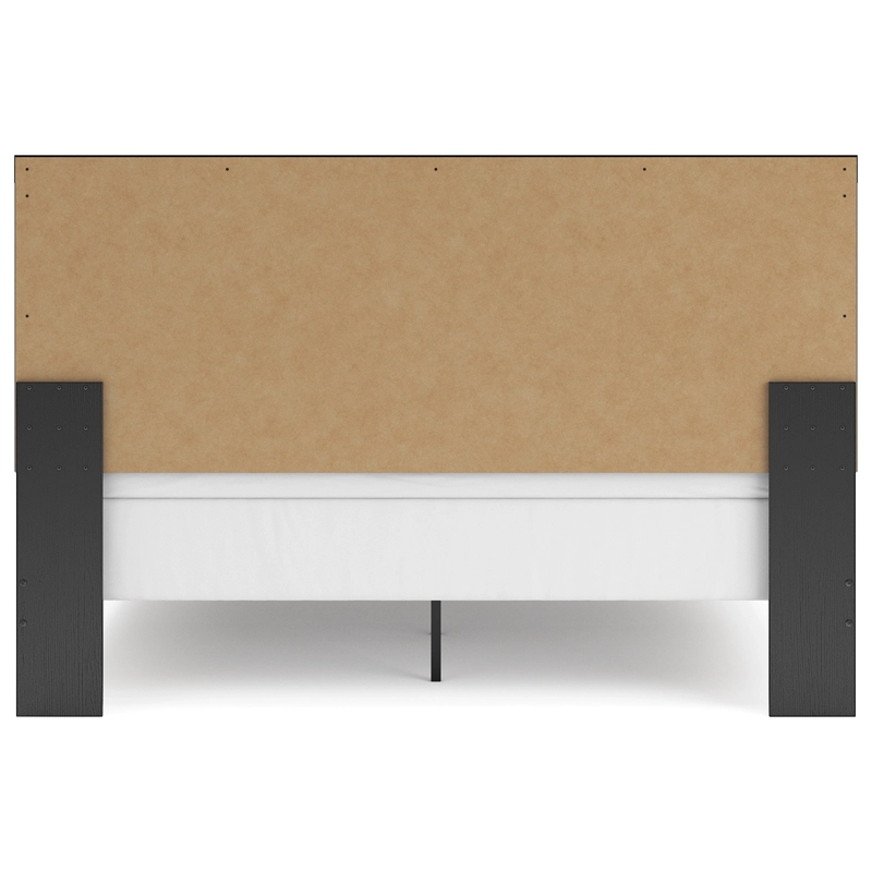 Broachmyn King Panel Bed