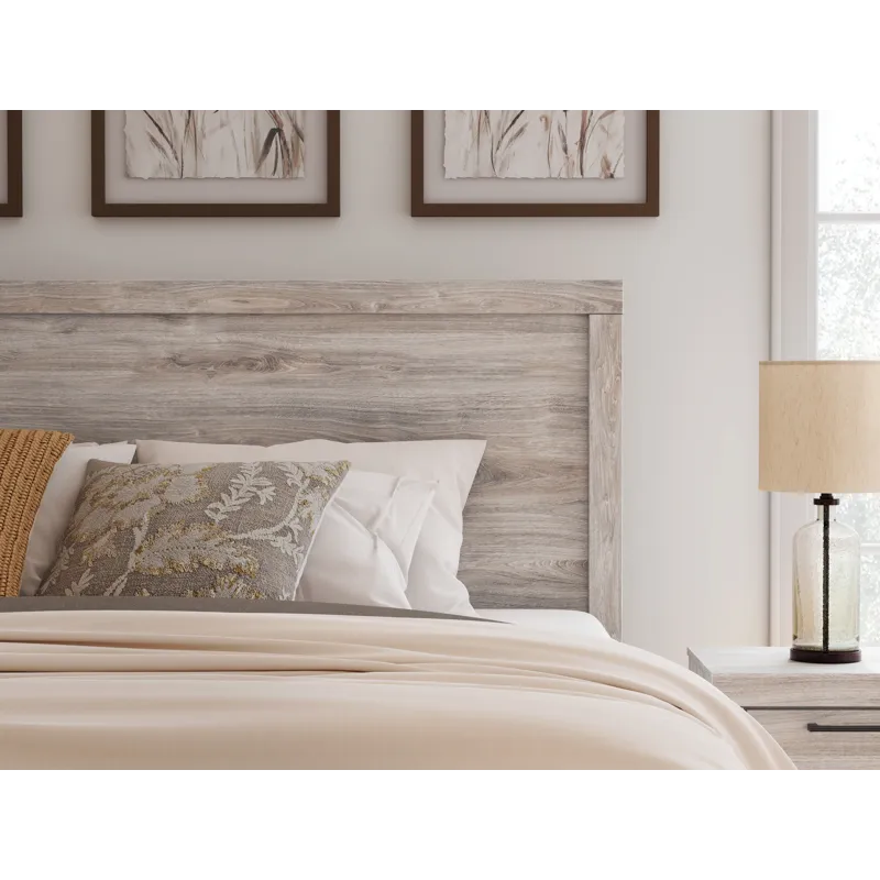 Broachmyn King Panel Bed