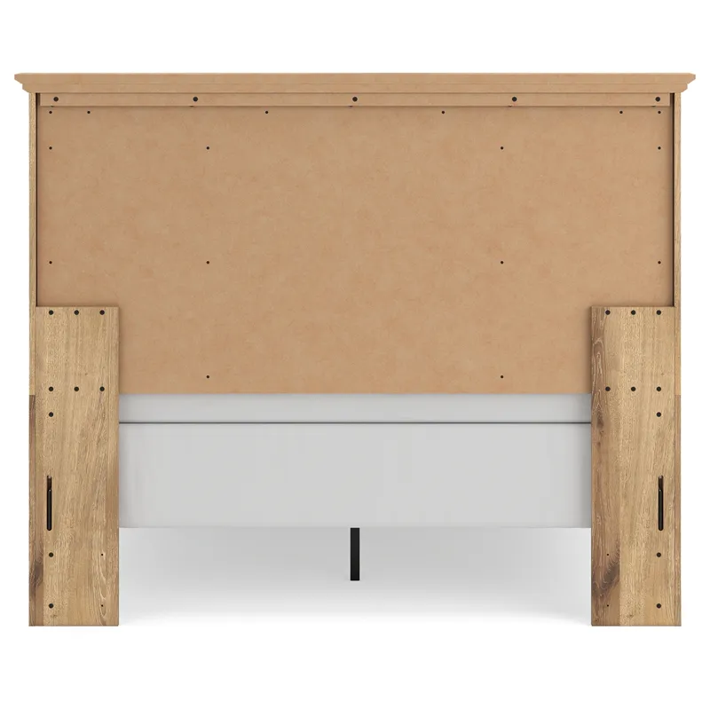 Fenderport Queen Panel Bed