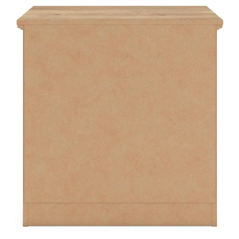 Makidern King Panel Bed, Dresser, Mirror and 2 Nightstands