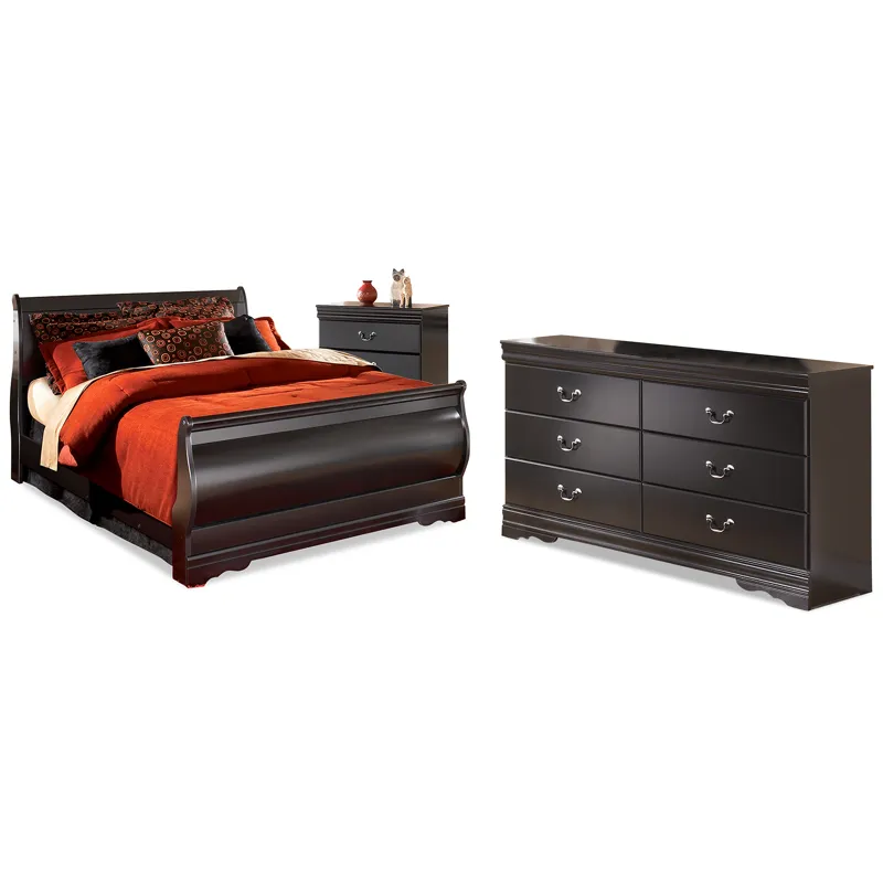 Huey Vineyard Queen Sleigh Bed, Dresser and Chest