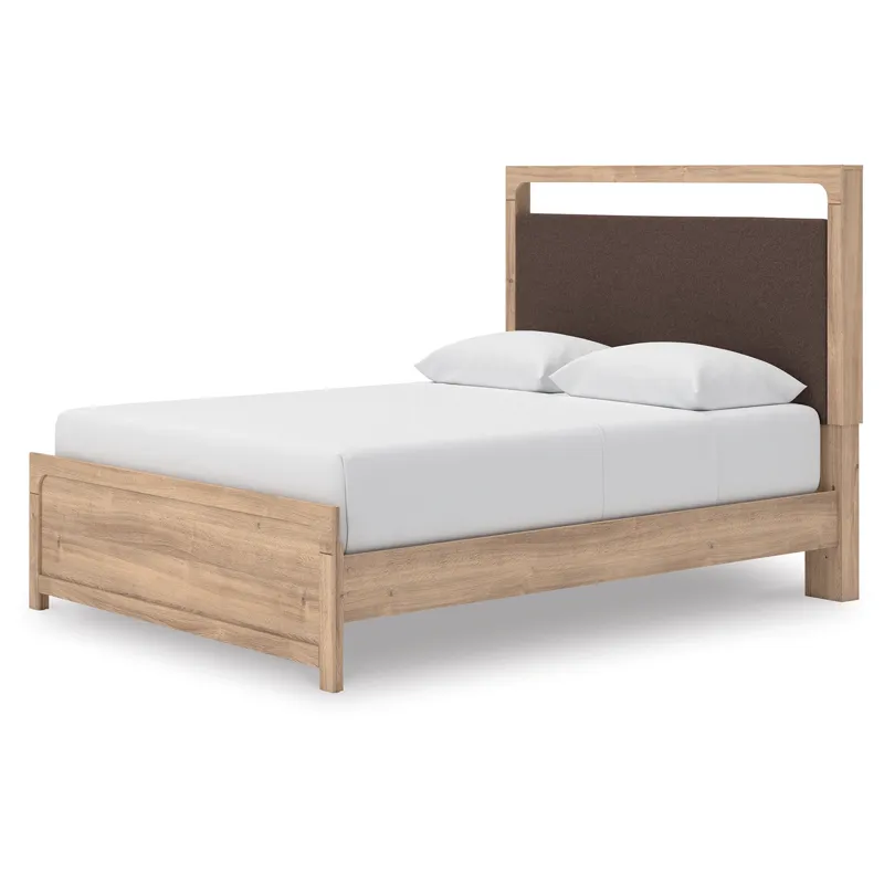 Kinlanni Queen Upholstered Platform Bed