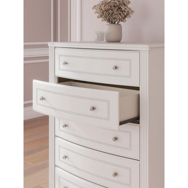 Kozlani Chest of Drawers