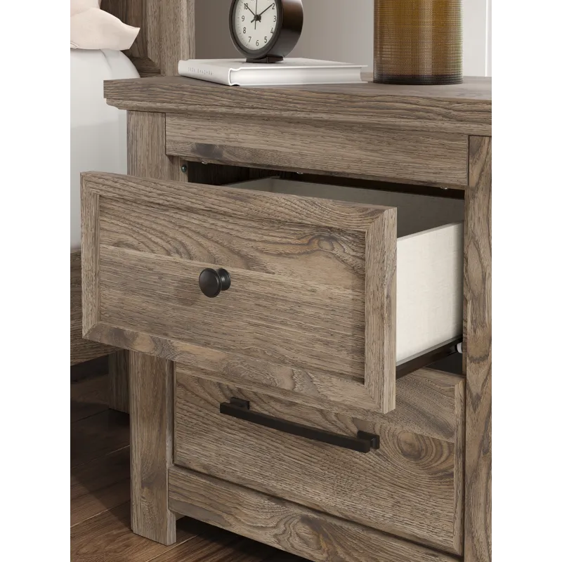 Keithland King Poster Bed, Dresser, Mirror and Nightstand
