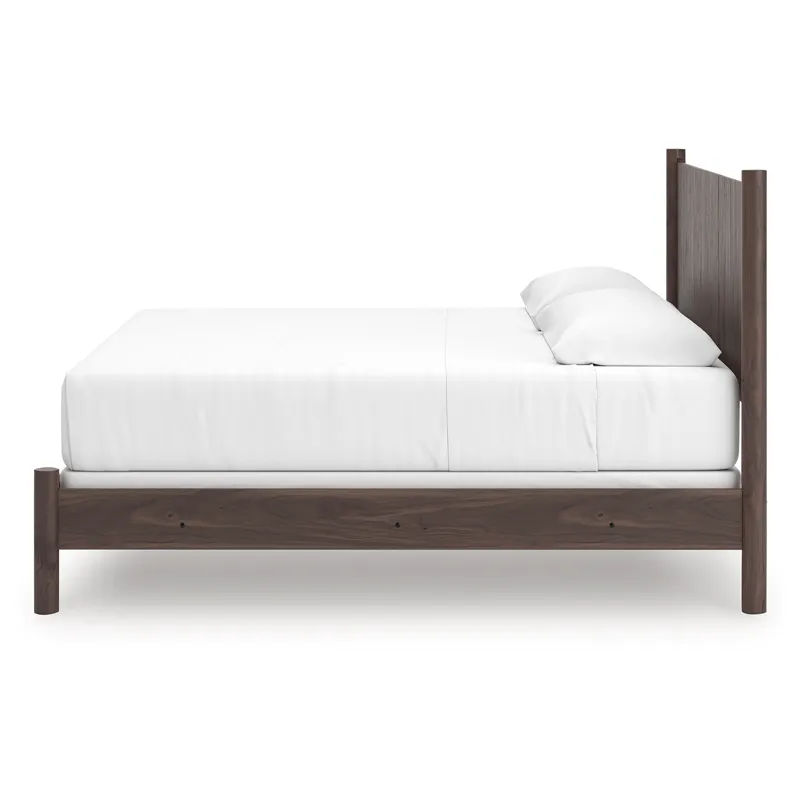 Cadmori King Panel Bed, Dresser, Mirror and Nightstand