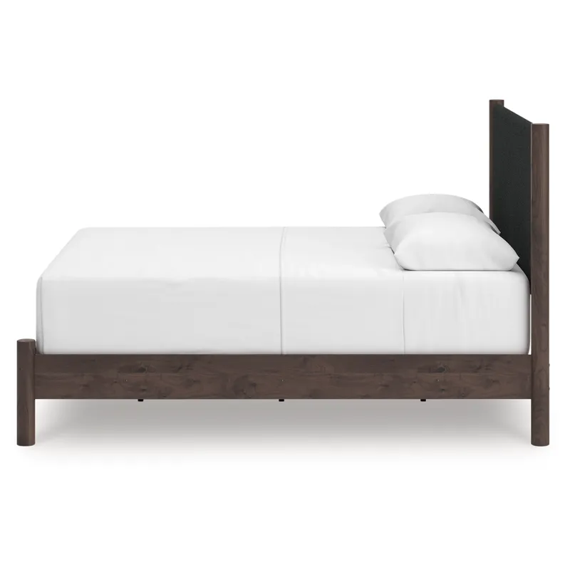 Pamytta Queen Upholstered Panel Bed, Dresser and Mirror