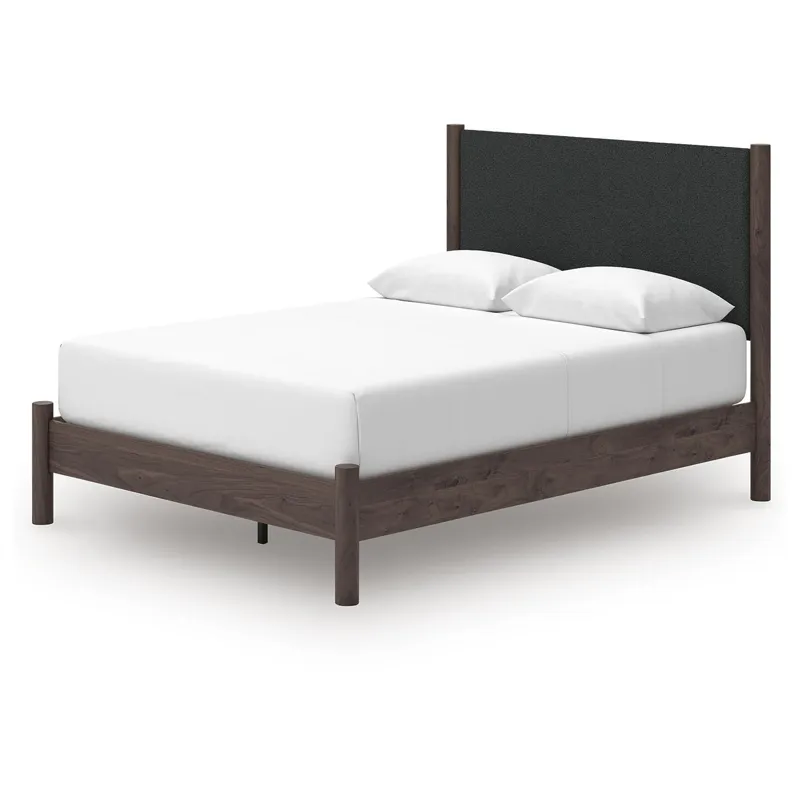 Pamytta Queen Panel Bed, Dresser, Mirror and Nightstand