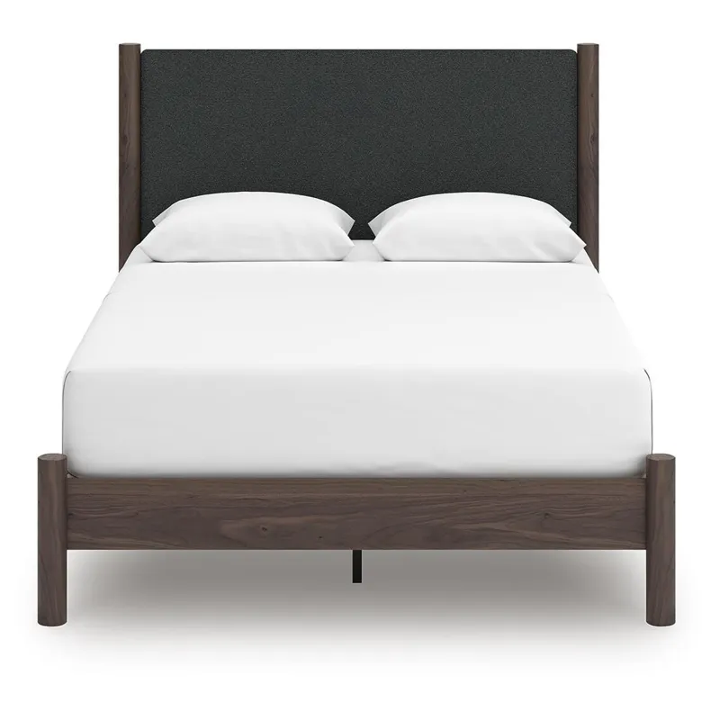 Pamytta Queen Panel Bed, Dresser, Mirror and Nightstand