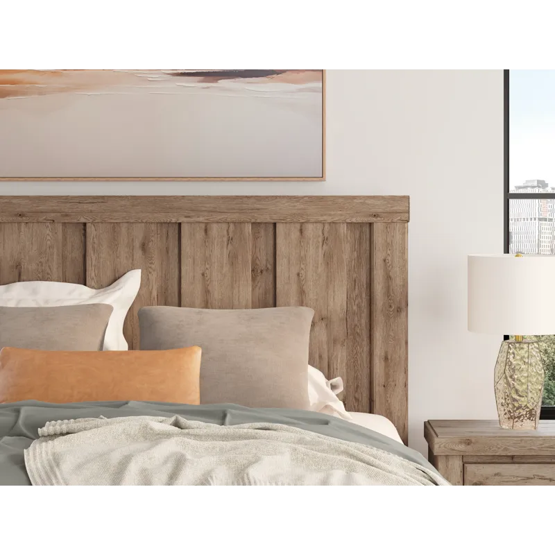 Oliandon King Panel Bed