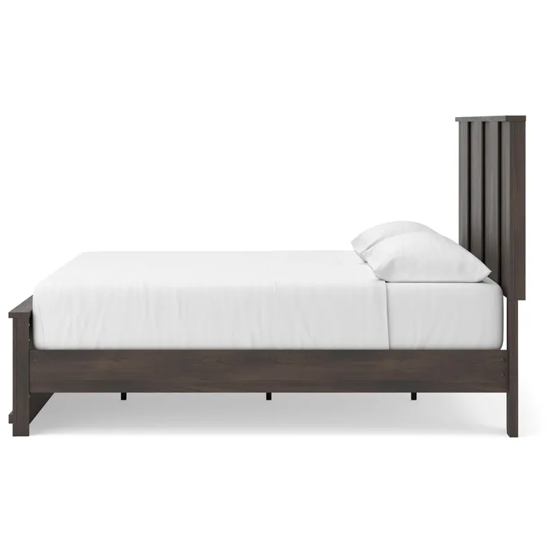 Jadiston Panel Platform Bed