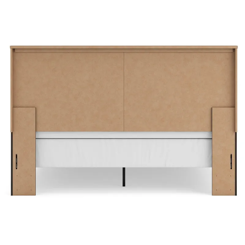Jadiston Panel Bed