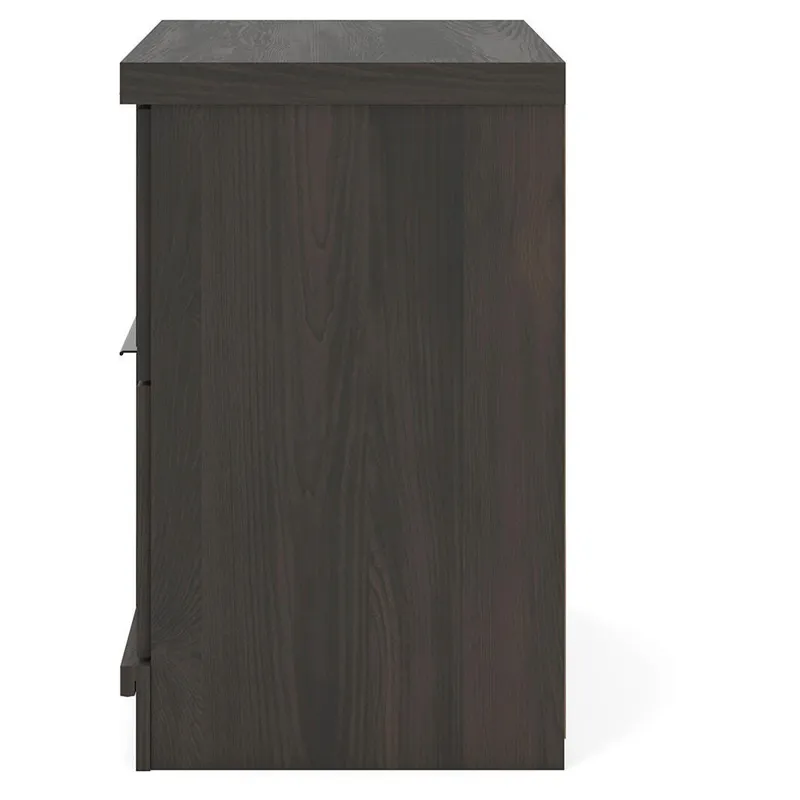 Shaehartin Nightstand