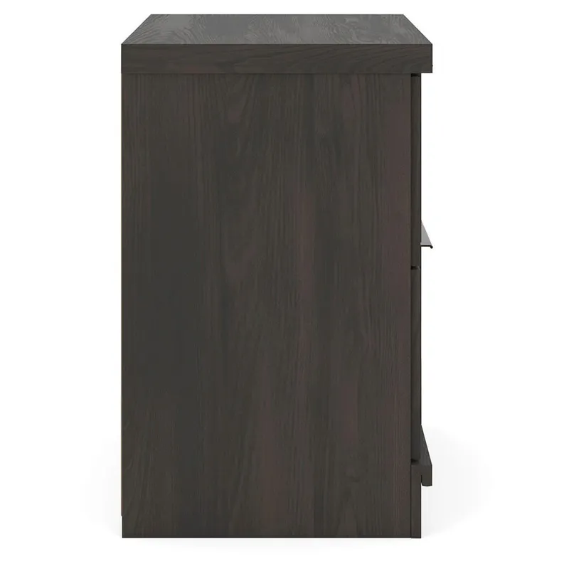 Shaehartin Nightstand