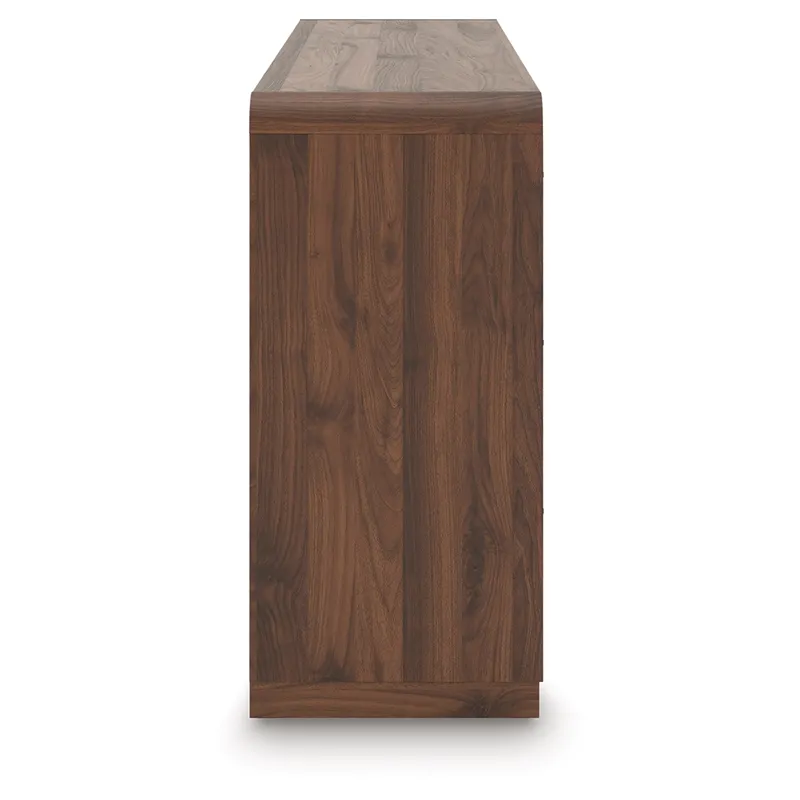 Hollinaze Dresser