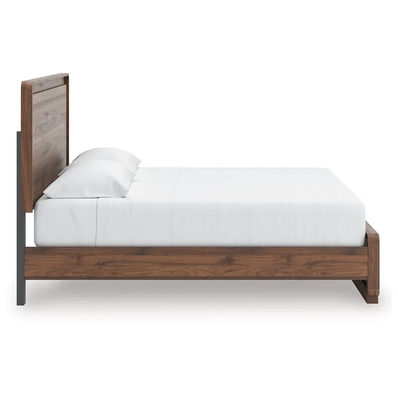 Fortlorn King Panel Bed