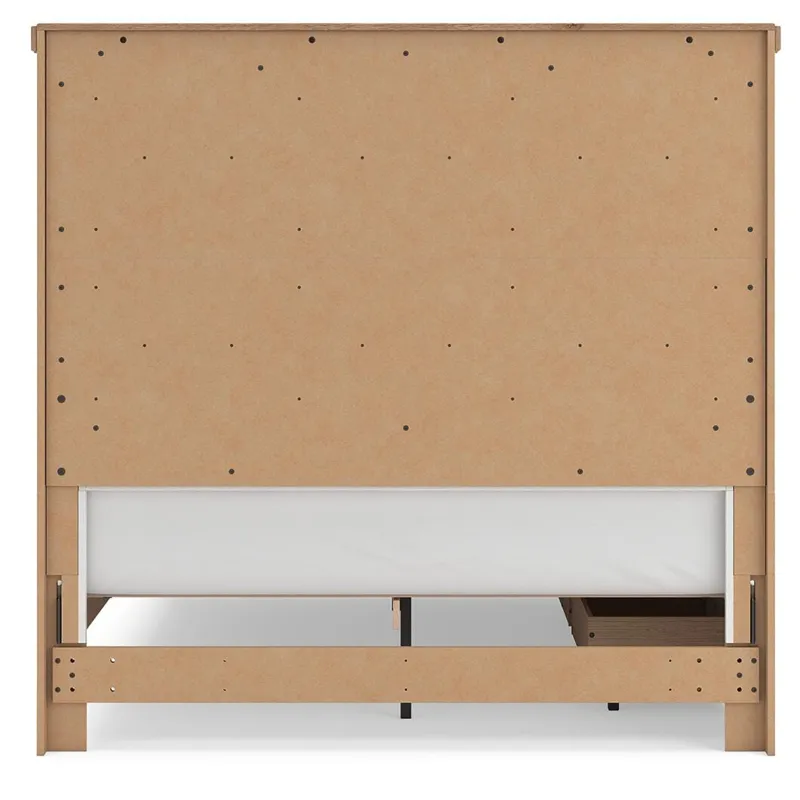 Savonport Queen Panel Bed with Storage