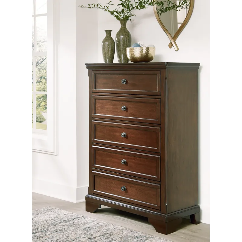 Trellington Chest of Drawers