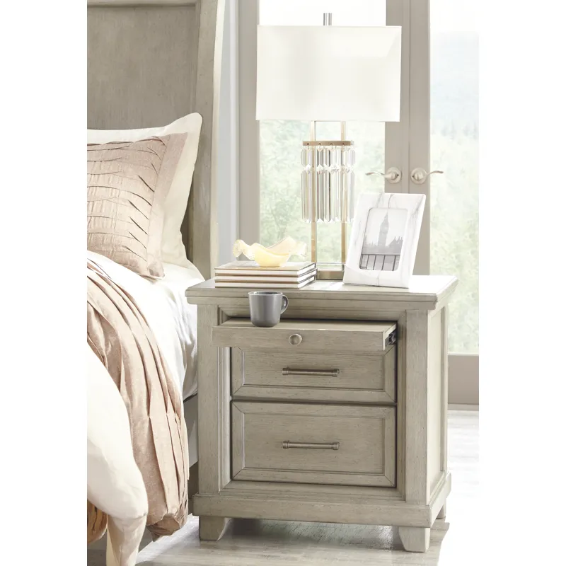 Megdalia Table Lamp