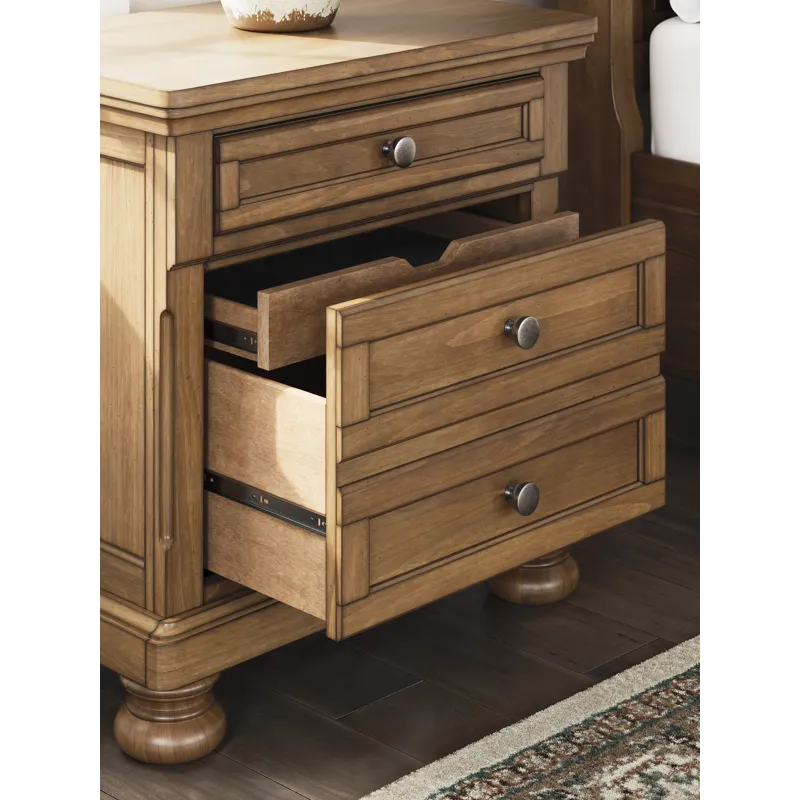 Vandenmore Queen Sleigh Bed, Dresser, Mirror, Chest and Nightstand