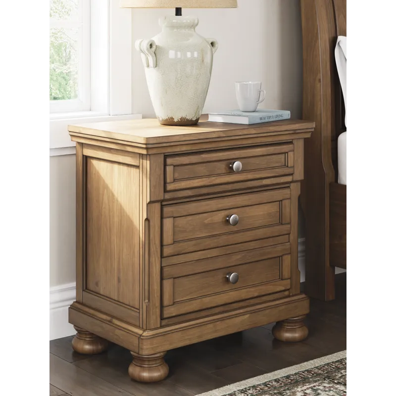 Vandenmore Queen Sleigh Bed, Dresser, Mirror, Chest and Nightstand