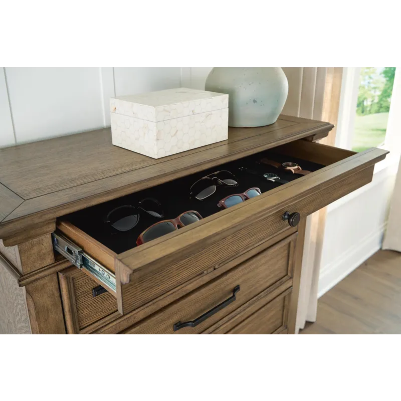Karallin Chest of Drawers