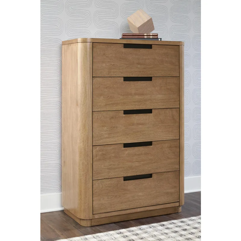 Pamaria Chest of Drawers
