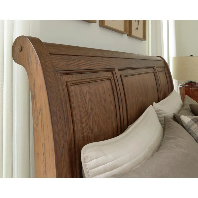 Zackaryn King Sleigh Storage Bed