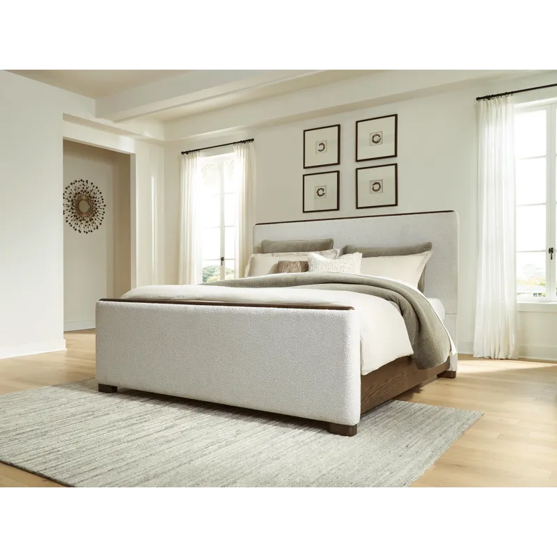 Darimore Upholstered Panel Bed